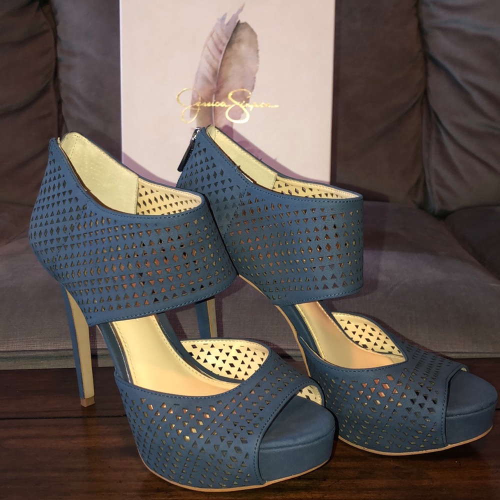 Medium Blue Bana Jessica Simpson Heels.